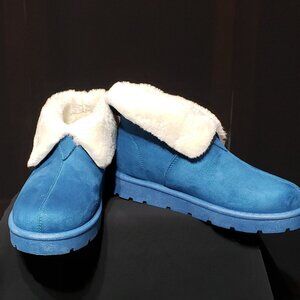 Blue Suade Slipper Shoe Size 8